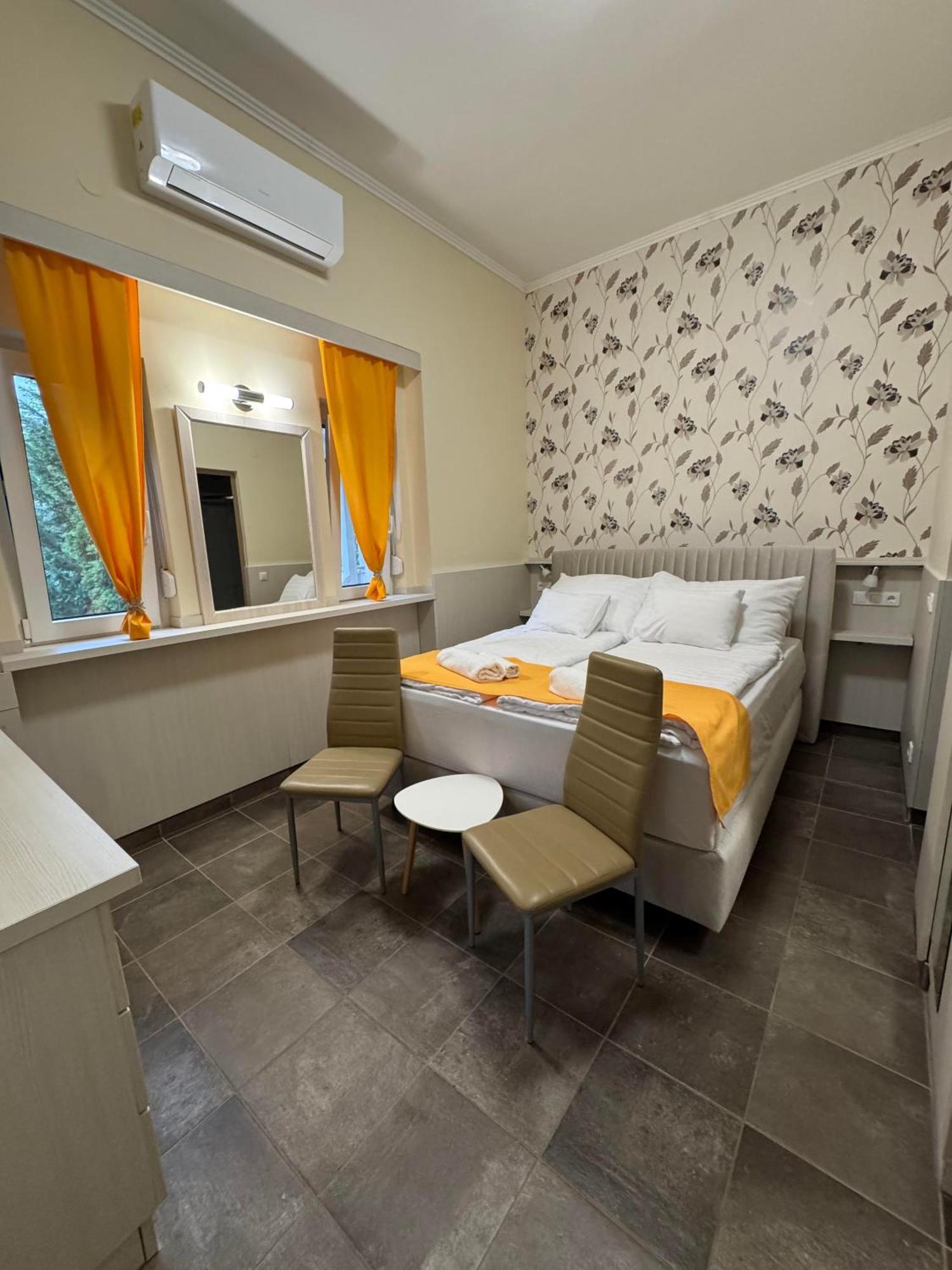 Szem-S Vendeghaz Hotel Balatonszemes Exterior photo